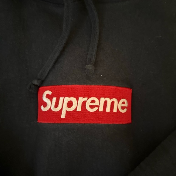 Supreme FW16 Navy Box Logo Hoodie - Picture 2 of 4
